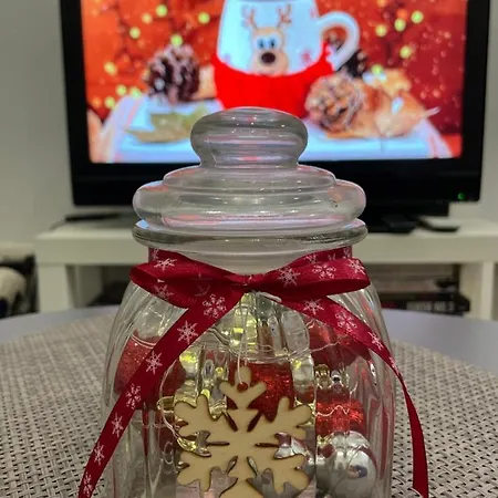 Apartment Banana Youth